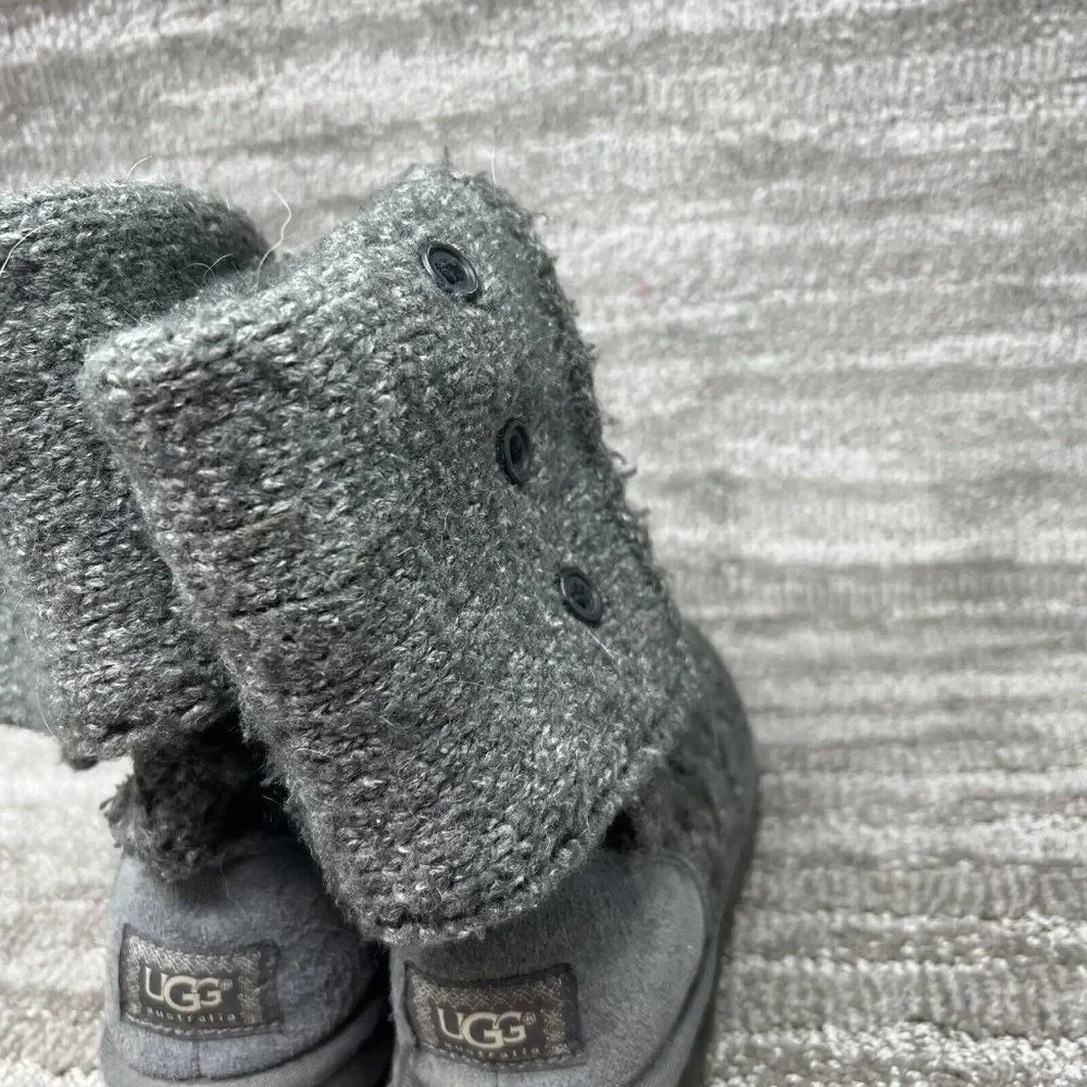 UGG Australia Sz 6 Womens Lattice Cardy 3066 Gray Winter Boots Knit Round Toe